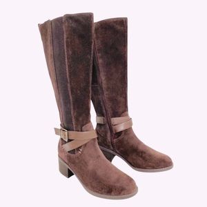 Clarks Women's Nevella March Boots